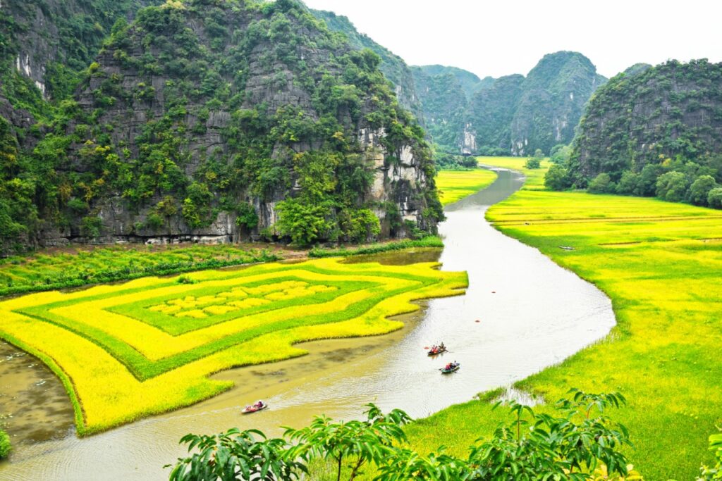 la baie d'Halong terrestre