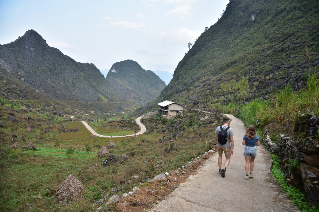 Randonnée au coeur du géoparc karstique de Dong Van, Ha Giang